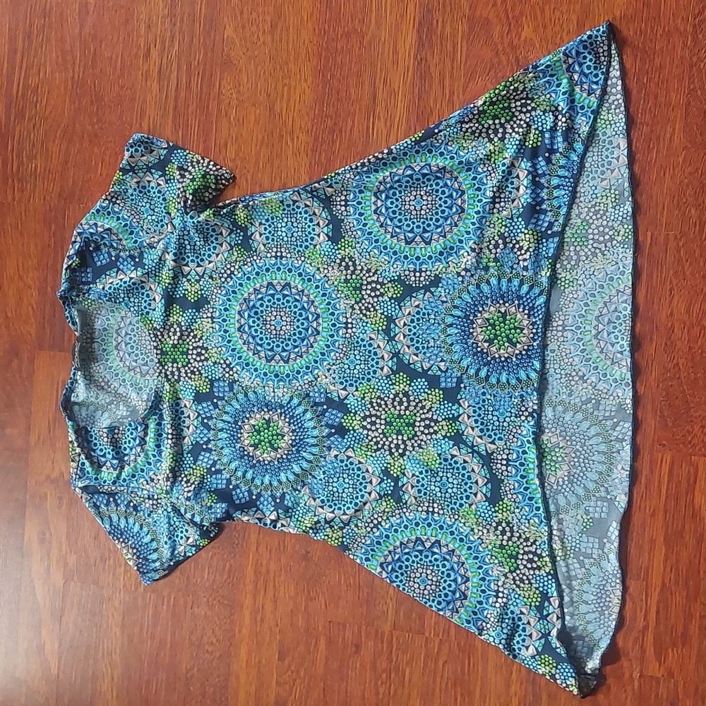 Flowy top
